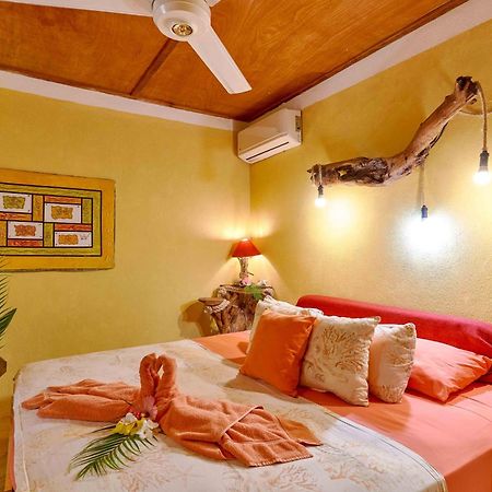 Chalet Tropical Hotel & Restaurant-Pizzeria Las Galeras Dış mekan fotoğraf