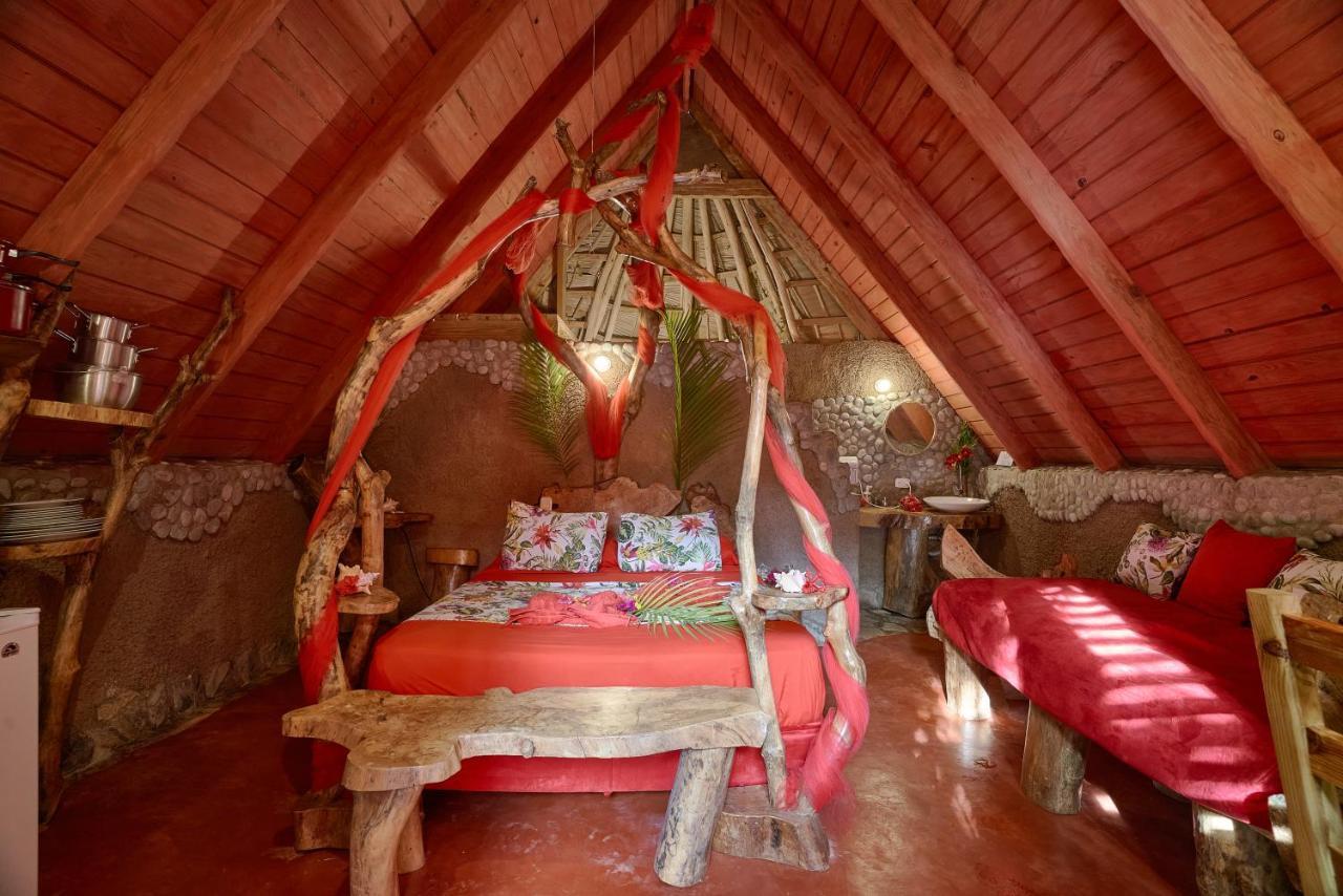 Chalet Tropical Hotel & Restaurant-Pizzeria Las Galeras Dış mekan fotoğraf
