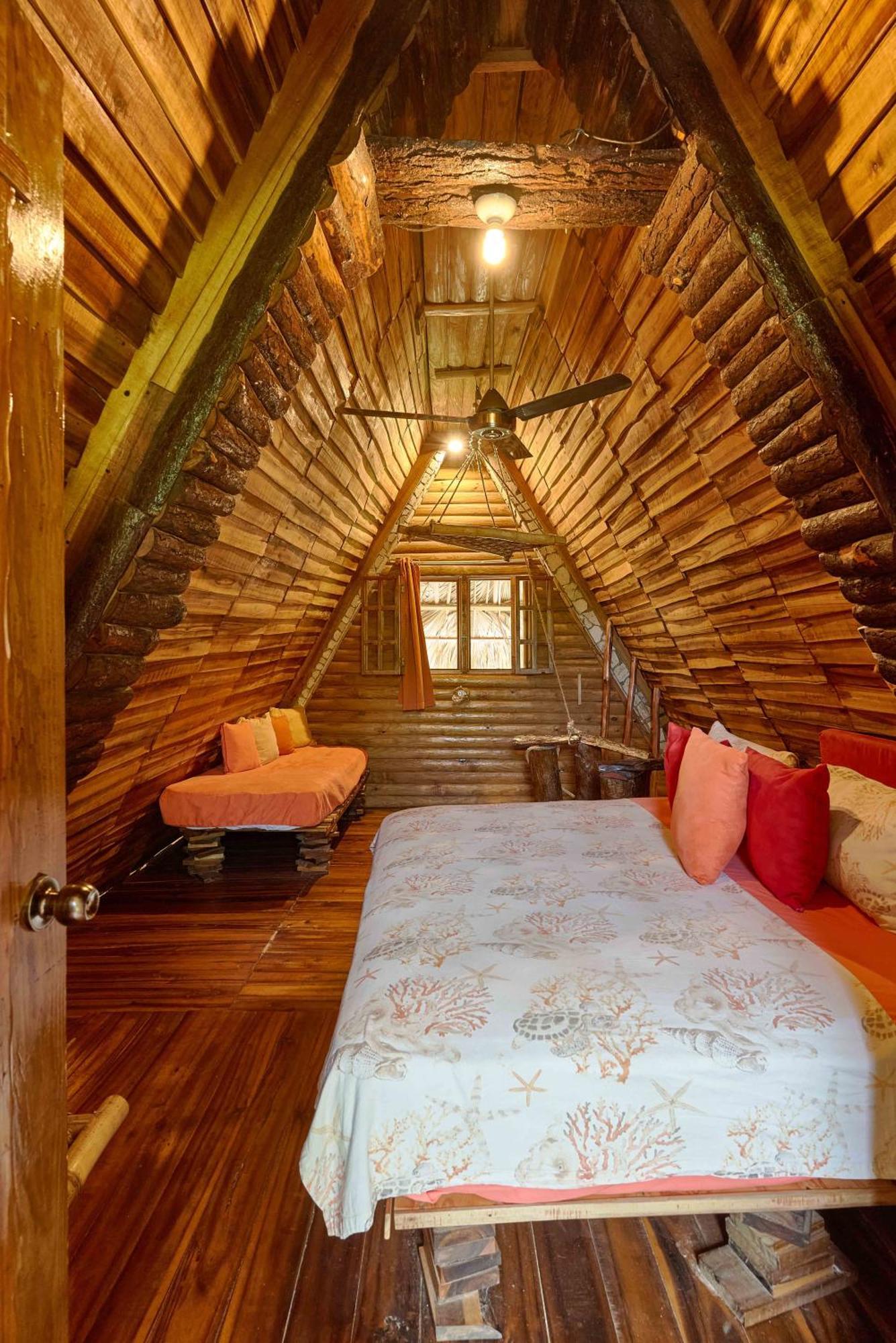 Chalet Tropical Hotel & Restaurant-Pizzeria Las Galeras Dış mekan fotoğraf