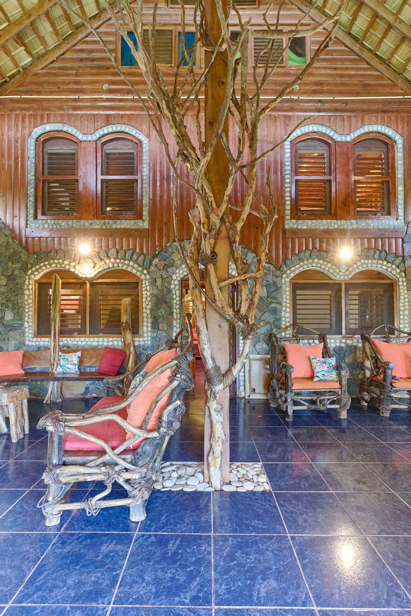 Chalet Tropical Hotel & Restaurant-Pizzeria Las Galeras Dış mekan fotoğraf
